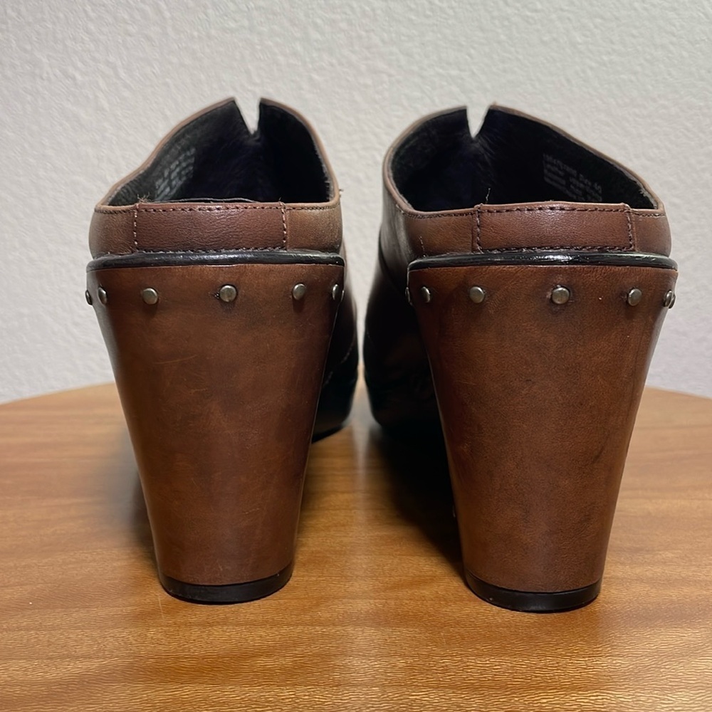 Women's Dansko Francine Leather Clog Brown Studded Slip On Size 40/9.5-10 - Picture 8 of 16